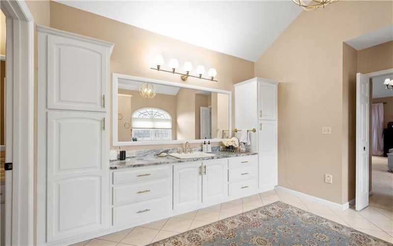 113 Bremen Ln, Canonsburg, 15317, 5 Bedrooms Bedrooms, 14 Rooms Rooms,6.1 BathroomsBathrooms,Residential,For Sale,Bremen Ln,1693858