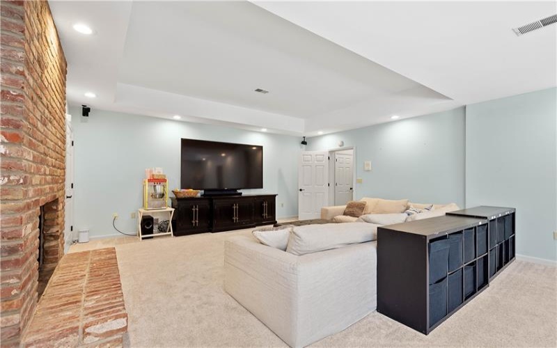 113 Bremen Ln, Canonsburg, 15317, 5 Bedrooms Bedrooms, 14 Rooms Rooms,6.1 BathroomsBathrooms,Residential,For Sale,Bremen Ln,1693858