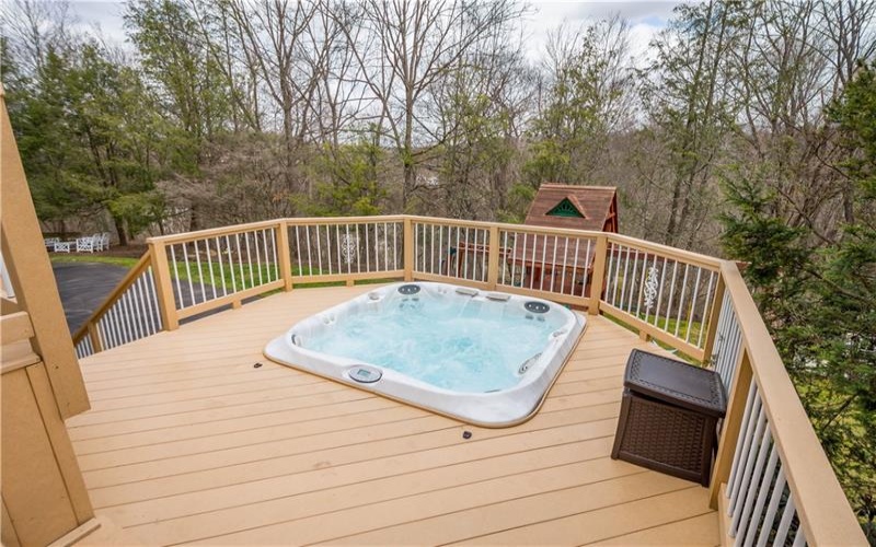 113 Bremen Ln, Canonsburg, 15317, 5 Bedrooms Bedrooms, 14 Rooms Rooms,6.1 BathroomsBathrooms,Residential,For Sale,Bremen Ln,1693858