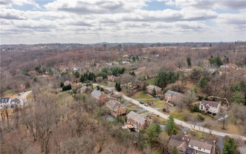 113 Bremen Ln, Canonsburg, 15317, 5 Bedrooms Bedrooms, 14 Rooms Rooms,6.1 BathroomsBathrooms,Residential,For Sale,Bremen Ln,1693858