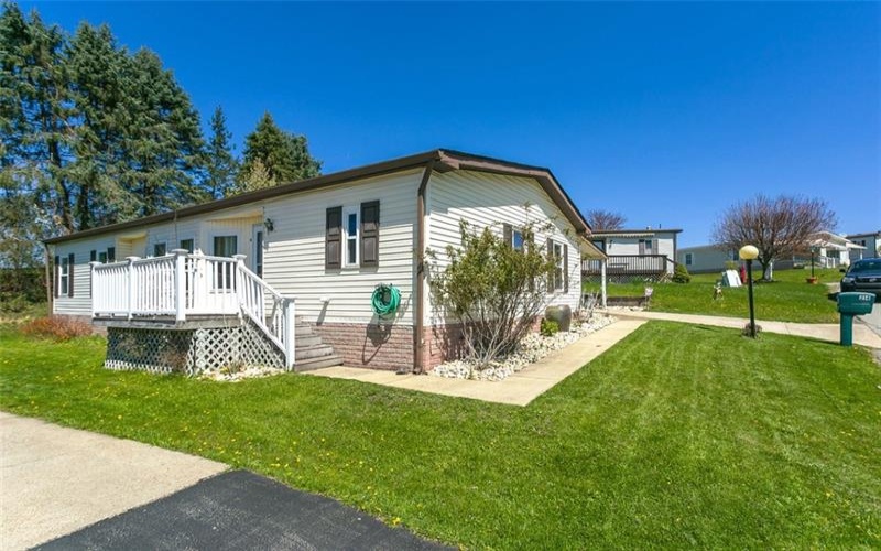 214 Meadow Lane, Murrysville, 15668, 2 Bedrooms Bedrooms, 6 Rooms Rooms,2 BathroomsBathrooms,Residential,For Sale,Meadow Lane,1697035
