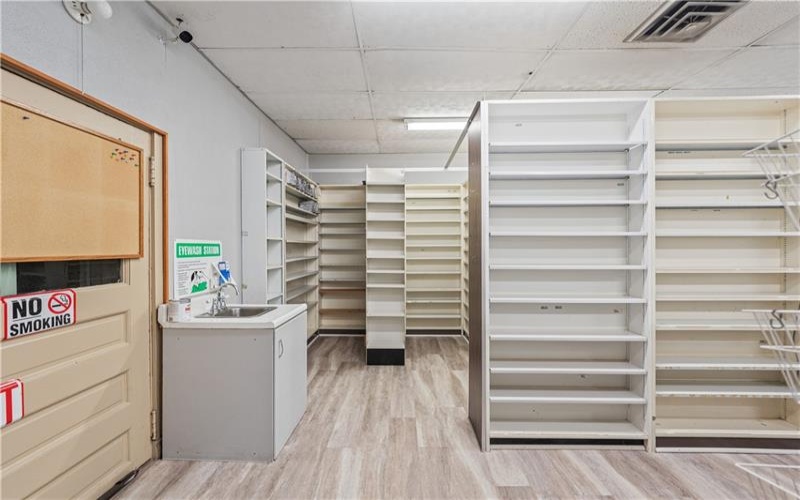 322 3rd St, California, 15419, ,Commercial-industrial-business,For Sale,3rd St,1697189