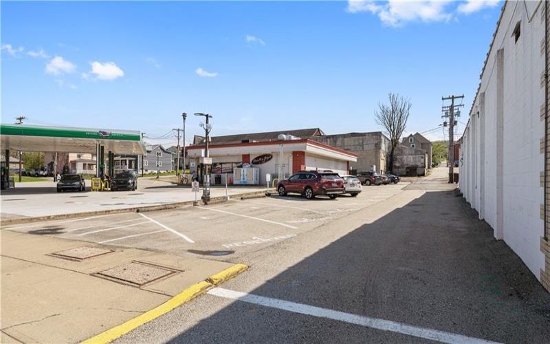 322 3rd St, California, 15419, ,Commercial-industrial-business,For Sale,3rd St,1697189