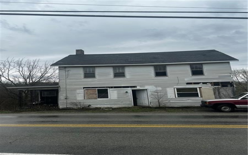 3117 W Crawford Ave, Connellsville, 15425, 4 Bedrooms Bedrooms, ,1 BathroomBathrooms,Residential,For Sale,W Crawford Ave,1697304