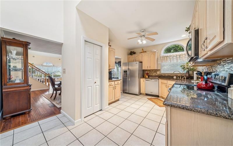 40 Lakeridge Drive, Greensburg, 15601, 3 Bedrooms Bedrooms, 7 Rooms Rooms,2.1 BathroomsBathrooms,Residential,For Sale,Lakeridge Drive,1694468