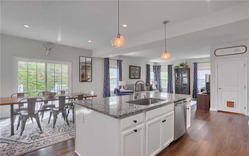 153 Piatt Estates Dr, Washington, 15301, 3 Bedrooms Bedrooms, ,3.1 BathroomsBathrooms,Residential,For Sale,Piatt Estates Dr,1697144