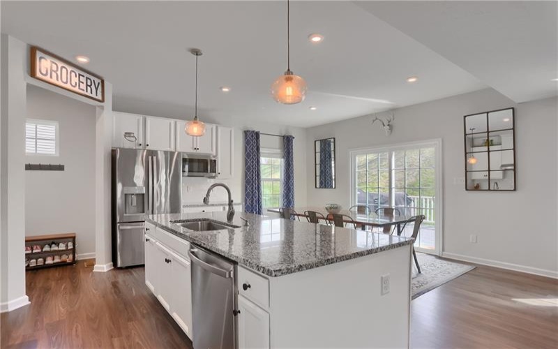 153 Piatt Estates Dr, Washington, 15301, 3 Bedrooms Bedrooms, ,3.1 BathroomsBathrooms,Residential,For Sale,Piatt Estates Dr,1697144