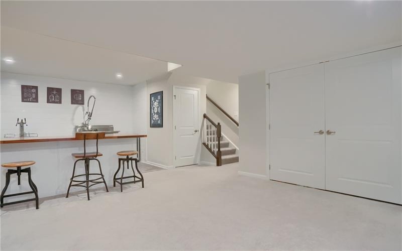 153 Piatt Estates Dr, Washington, 15301, 3 Bedrooms Bedrooms, ,3.1 BathroomsBathrooms,Residential,For Sale,Piatt Estates Dr,1697144