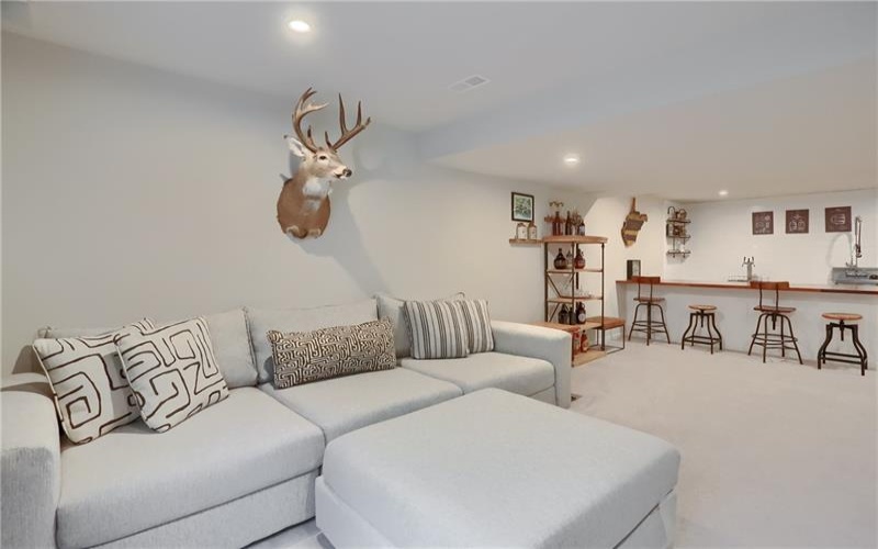 153 Piatt Estates Dr, Washington, 15301, 3 Bedrooms Bedrooms, ,3.1 BathroomsBathrooms,Residential,For Sale,Piatt Estates Dr,1697144