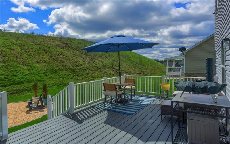 153 Piatt Estates Dr, Washington, 15301, 3 Bedrooms Bedrooms, ,3.1 BathroomsBathrooms,Residential,For Sale,Piatt Estates Dr,1697144