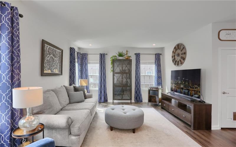 153 Piatt Estates Dr, Washington, 15301, 3 Bedrooms Bedrooms, ,3.1 BathroomsBathrooms,Residential,For Sale,Piatt Estates Dr,1697144