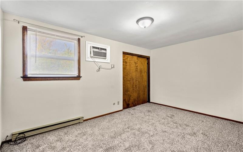 37 Webb Drive, Washington, 15301, 3 Bedrooms Bedrooms, 7 Rooms Rooms,1.1 BathroomsBathrooms,Residential,For Sale,Webb Drive,1697300