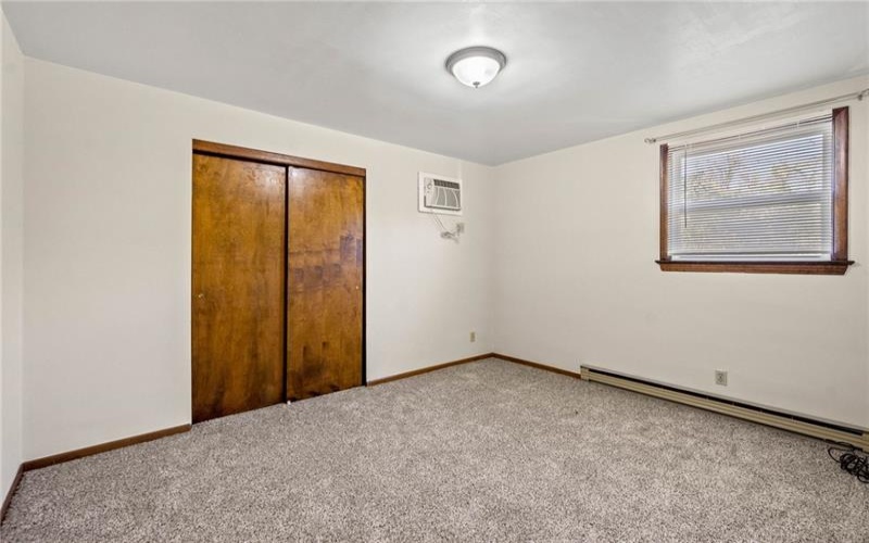 37 Webb Drive, Washington, 15301, 3 Bedrooms Bedrooms, 7 Rooms Rooms,1.1 BathroomsBathrooms,Residential,For Sale,Webb Drive,1697300