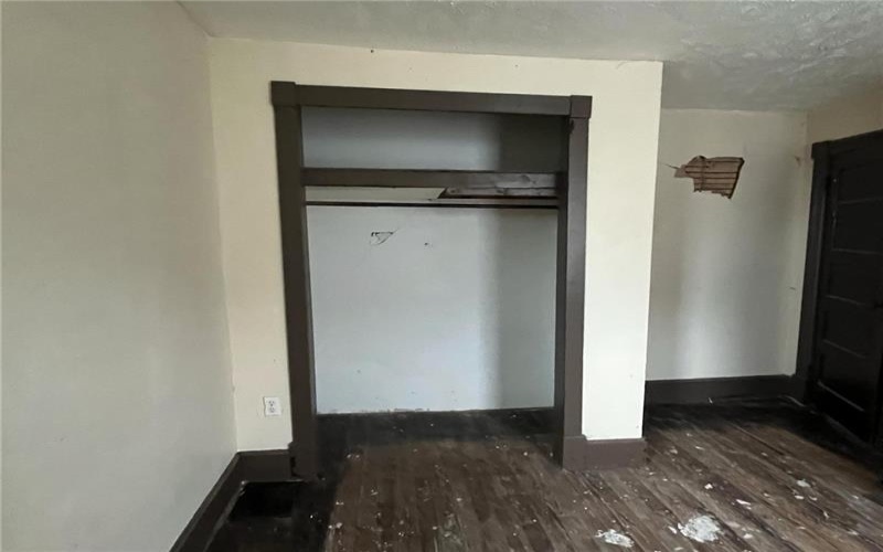 . HIGH AVENUE, Masontown, 15461, 2 Bedrooms Bedrooms, 4 Rooms Rooms,1 BathroomBathrooms,Residential,For Sale,HIGH AVENUE,1697427