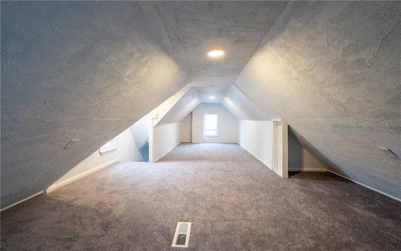 447 Steck St, Greensburg, 15601, 2 Bedrooms Bedrooms, ,2 BathroomsBathrooms,Residential,For Sale,Steck St,1697276