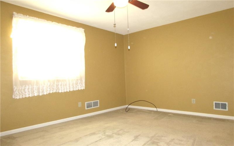 530 MONTICELLO DRIVE, Delmont, 15626, 3 Bedrooms Bedrooms, 9 Rooms Rooms,2.1 BathroomsBathrooms,Residential,For Sale,MONTICELLO DRIVE,1697285