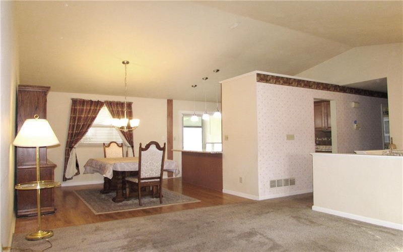 530 MONTICELLO DRIVE, Delmont, 15626, 3 Bedrooms Bedrooms, 9 Rooms Rooms,2.1 BathroomsBathrooms,Residential,For Sale,MONTICELLO DRIVE,1697285