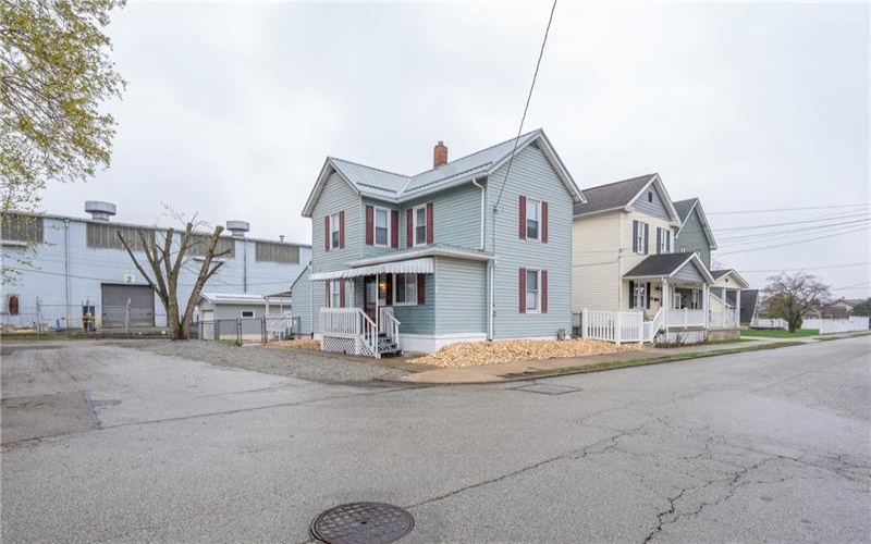 35 Wagner St, Latrobe, 15650, 2 Bedrooms Bedrooms, ,2 BathroomsBathrooms,Residential,For Sale,Wagner St,1697289