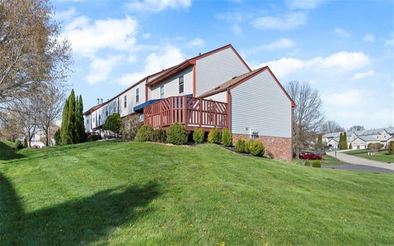 1420 Lexington Dr, Lawrence, 15055, 3 Bedrooms Bedrooms, ,2.2 BathroomsBathrooms,Residential,For Sale,Lexington Dr,1697402