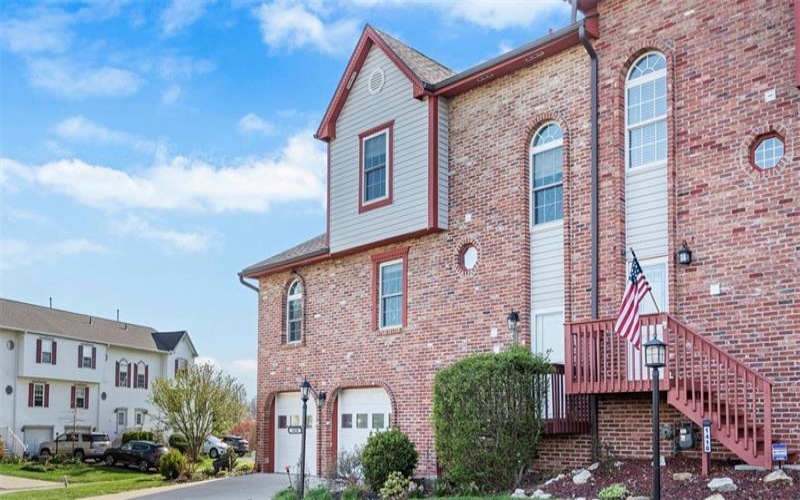 1420 Lexington Dr, Lawrence, 15055, 3 Bedrooms Bedrooms, ,2.2 BathroomsBathrooms,Residential,For Sale,Lexington Dr,1697402