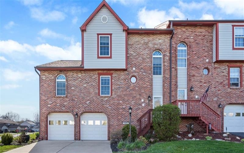 1420 Lexington Dr, Lawrence, 15055, 3 Bedrooms Bedrooms, ,2.2 BathroomsBathrooms,Residential,For Sale,Lexington Dr,1697402