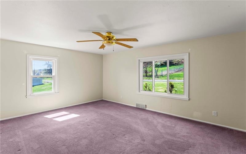 320 Parcell St, Claysville, 15323, 3 Bedrooms Bedrooms, 8 Rooms Rooms,2 BathroomsBathrooms,Residential,For Sale,Parcell St,1697449