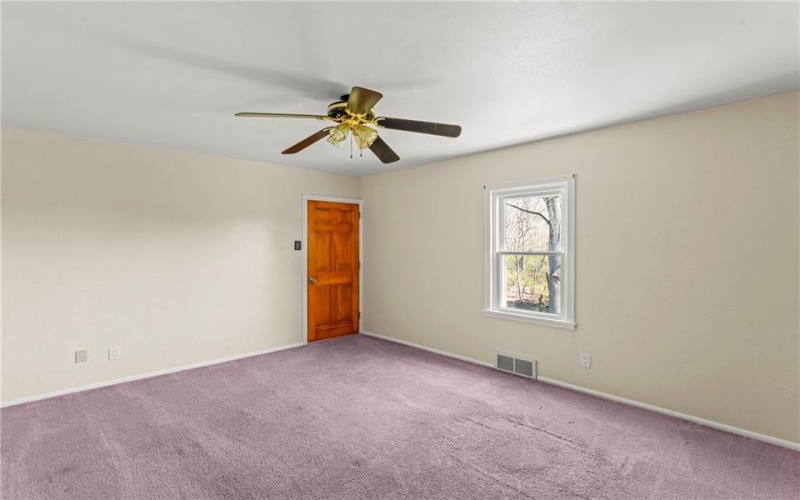 320 Parcell St, Claysville, 15323, 3 Bedrooms Bedrooms, 8 Rooms Rooms,2 BathroomsBathrooms,Residential,For Sale,Parcell St,1697449