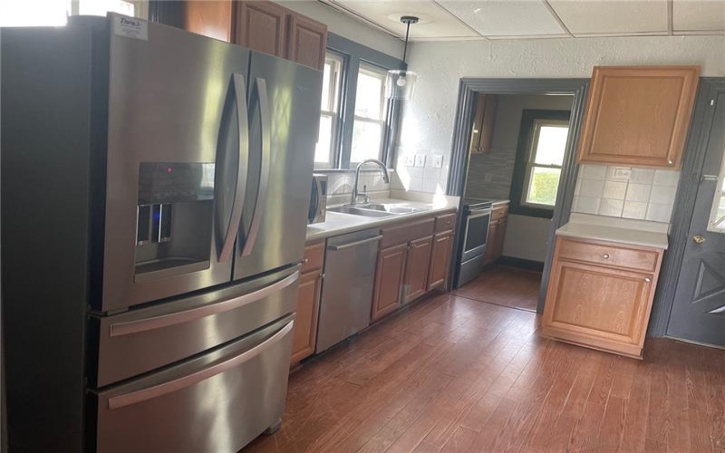 129 Vine St, Canonsburg, 15317, 3 Bedrooms Bedrooms, ,1 BathroomBathrooms,Lease,For Sale,Vine St,1697481