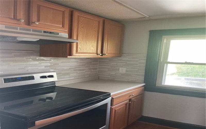 129 Vine St, Canonsburg, 15317, 3 Bedrooms Bedrooms, ,1 BathroomBathrooms,Lease,For Sale,Vine St,1697481