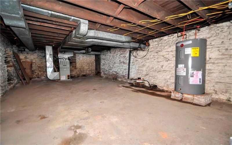 610 2nd Ave, Sutersville, 15083, 3 Bedrooms Bedrooms, 8 Rooms Rooms,1 BathroomBathrooms,Residential,For Sale,2nd Ave,1697508