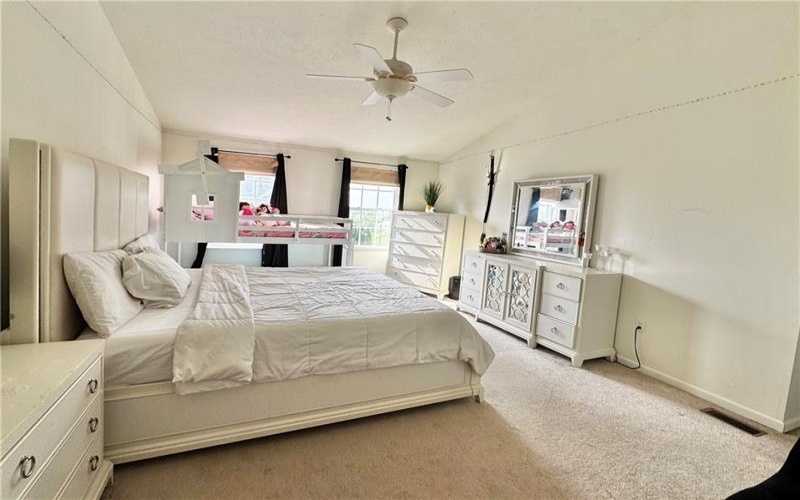 502 Spring Grove Blvd, Rostraver Township, 15012, 4 Bedrooms Bedrooms, 9 Rooms Rooms,2.1 BathroomsBathrooms,Residential,For Sale,Spring Grove Blvd,1697542