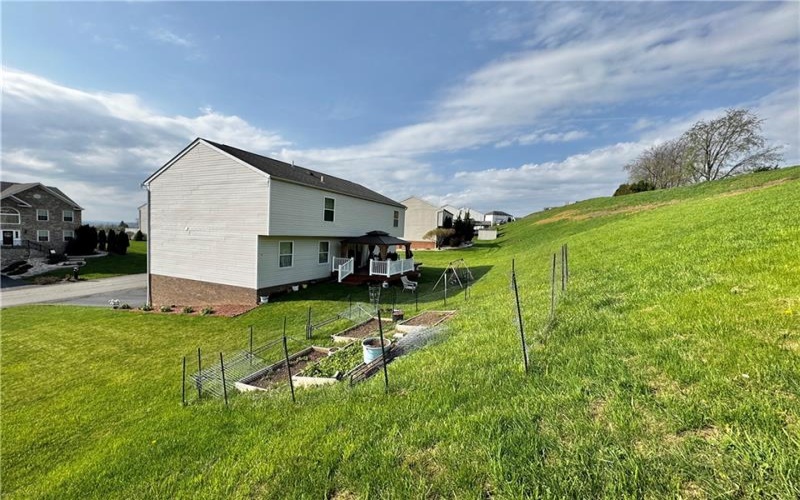 502 Spring Grove Blvd, Rostraver Township, 15012, 4 Bedrooms Bedrooms, 9 Rooms Rooms,2.1 BathroomsBathrooms,Residential,For Sale,Spring Grove Blvd,1697542
