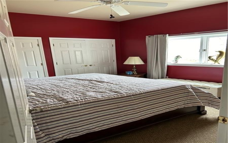 38 Hahn Rd, Canonsburg, 15317, 4 Bedrooms Bedrooms, 11 Rooms Rooms,3.1 BathroomsBathrooms,Residential,For Sale,Hahn Rd,1697546