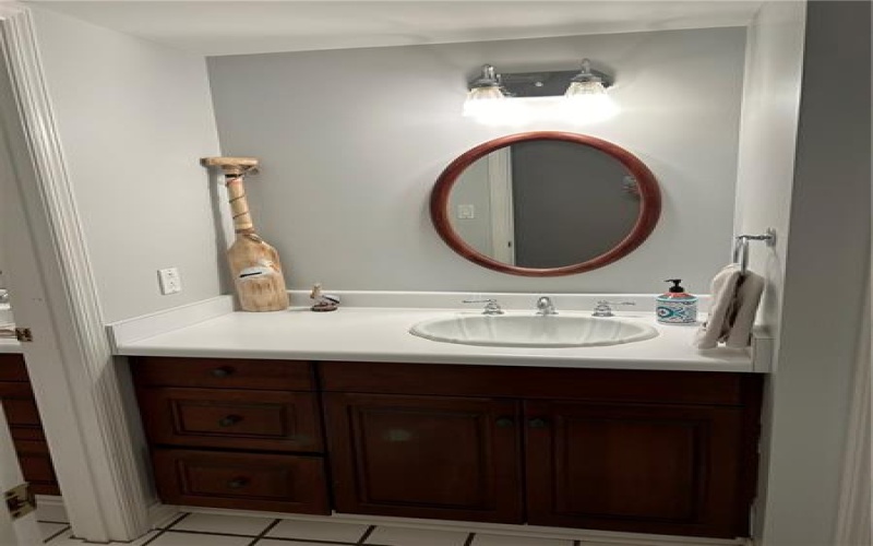38 Hahn Rd, Canonsburg, 15317, 4 Bedrooms Bedrooms, 11 Rooms Rooms,3.1 BathroomsBathrooms,Residential,For Sale,Hahn Rd,1697546