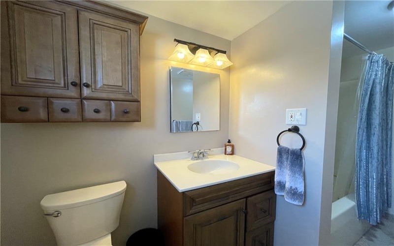 145 Penn Woods Dr, Irwin, 15642, 3 Bedrooms Bedrooms, 7 Rooms Rooms,2 BathroomsBathrooms,Residential,For Sale,Penn Woods Dr,1693541