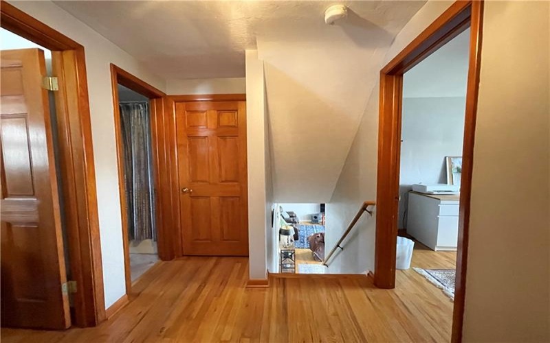 145 Penn Woods Dr, Irwin, 15642, 3 Bedrooms Bedrooms, 7 Rooms Rooms,2 BathroomsBathrooms,Residential,For Sale,Penn Woods Dr,1693541