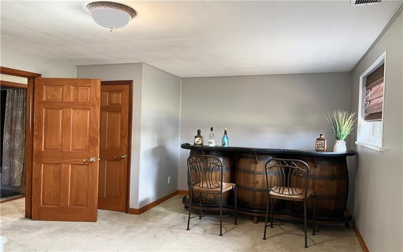 145 Penn Woods Dr, Irwin, 15642, 3 Bedrooms Bedrooms, 7 Rooms Rooms,2 BathroomsBathrooms,Residential,For Sale,Penn Woods Dr,1693541