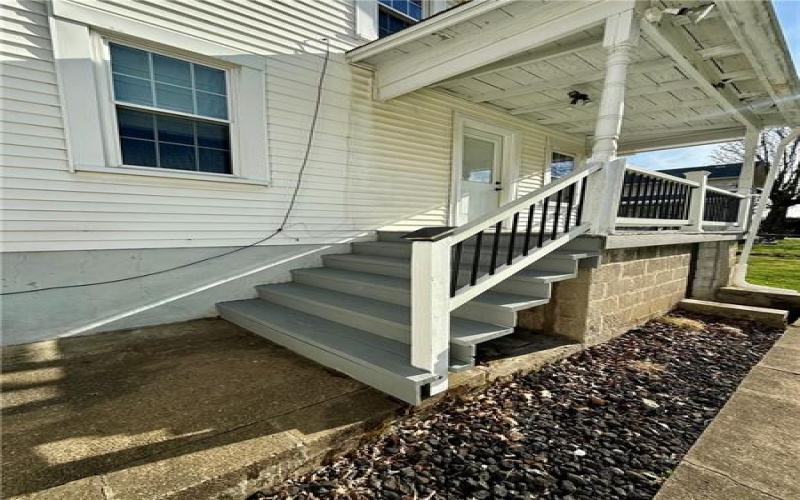 127 Hopwood Coolspring Rd, Hopwood, 15445, 2 Bedrooms Bedrooms, ,1 BathroomBathrooms,Residential,For Sale,Hopwood Coolspring Rd,1697591
