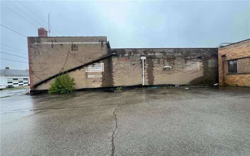 28 MAIN STREET, Masontown, 15461, ,Commercial-industrial-business,For Sale,MAIN STREET,1697607