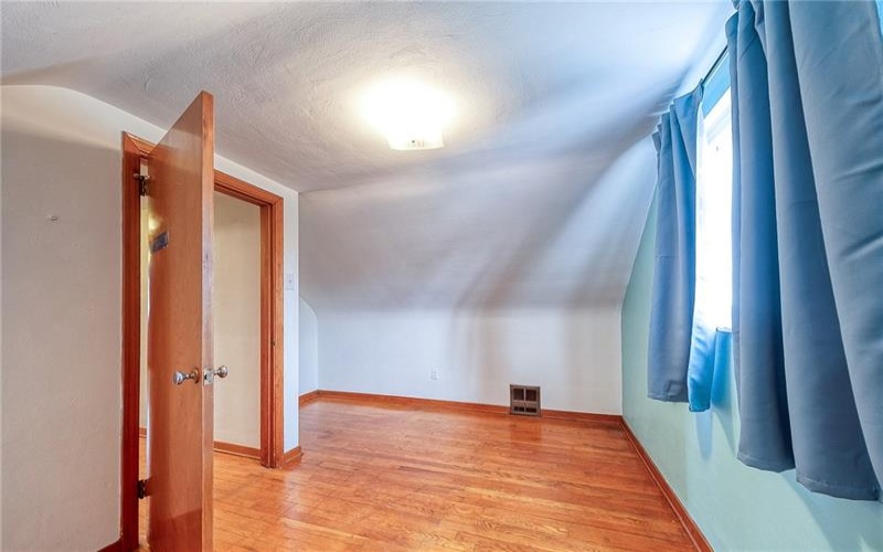 3181 Coulterville Road, Mckeesport, 15131, 3 Bedrooms Bedrooms, 8 Rooms Rooms,1.1 BathroomsBathrooms,Residential,For Sale,Coulterville Road,1697622