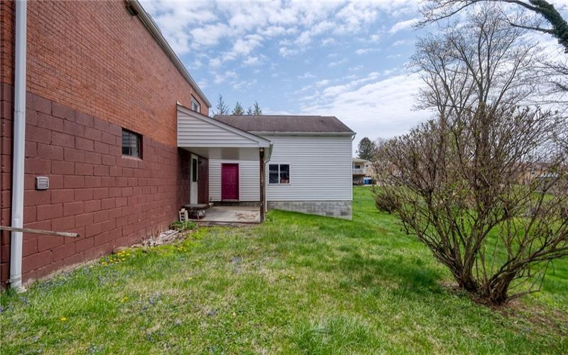 3181 Coulterville Road, Mckeesport, 15131, 3 Bedrooms Bedrooms, 8 Rooms Rooms,1.1 BathroomsBathrooms,Residential,For Sale,Coulterville Road,1697622
