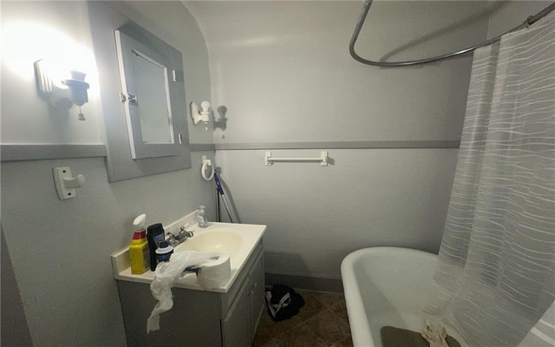 511 Jefferson Ave, Jeannette, 15644, 2 Bedrooms Bedrooms, ,1 BathroomBathrooms,Residential,For Sale,Jefferson Ave,1697502