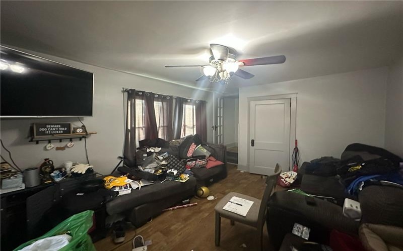 511 Jefferson Ave, Jeannette, 15644, 2 Bedrooms Bedrooms, ,1 BathroomBathrooms,Residential,For Sale,Jefferson Ave,1697502