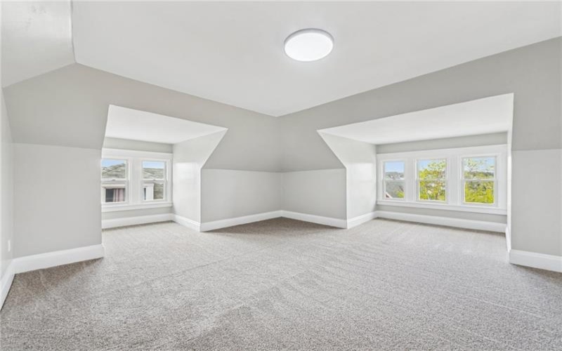 633 Highland Ave, Greensburg, 15601, 4 Bedrooms Bedrooms, ,1 BathroomBathrooms,Residential,For Sale,Highland Ave,1697679