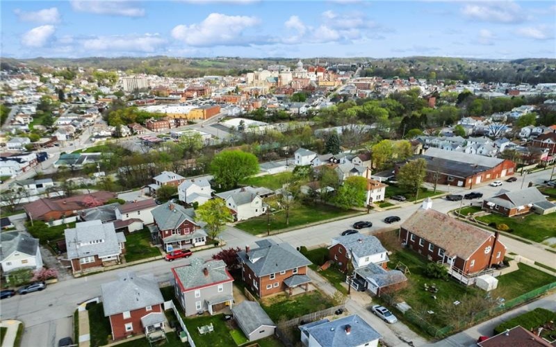 633 Highland Ave, Greensburg, 15601, 4 Bedrooms Bedrooms, ,1 BathroomBathrooms,Residential,For Sale,Highland Ave,1697679