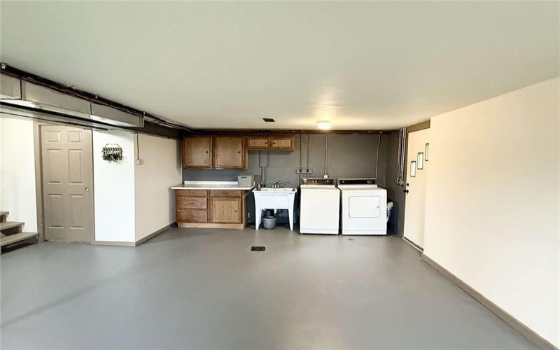 8250 State Route 819, Greensburg, 15601, 3 Bedrooms Bedrooms, 7 Rooms Rooms,2 BathroomsBathrooms,Residential,For Sale,State Route 819,1697698