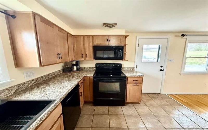 8250 State Route 819, Greensburg, 15601, 3 Bedrooms Bedrooms, 7 Rooms Rooms,2 BathroomsBathrooms,Residential,For Sale,State Route 819,1697698
