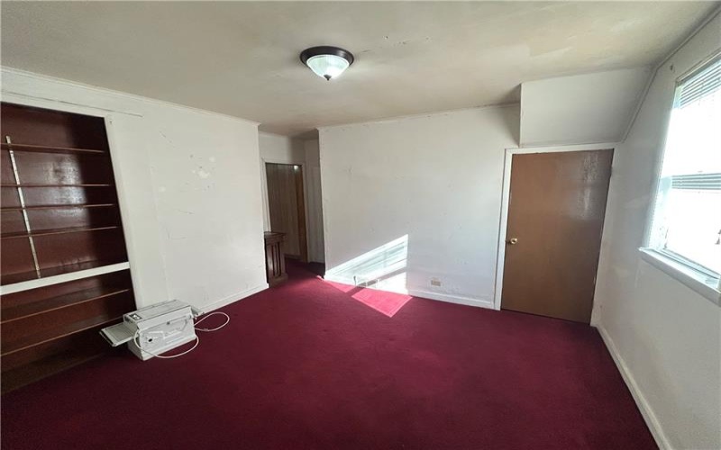 709 Oakland Ave, Charleroi, 15022, 2 Bedrooms Bedrooms, ,1 BathroomBathrooms,Lease,For Sale,Oakland Ave,1697705