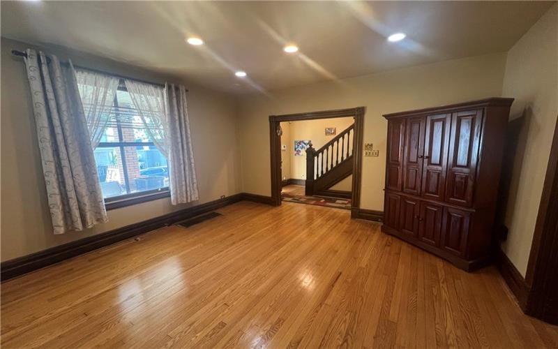 726 Grant Avenue, North Huntingdon, 15642, 4 Bedrooms Bedrooms, 8 Rooms Rooms,1.1 BathroomsBathrooms,Residential,For Sale,Grant Avenue,1697722