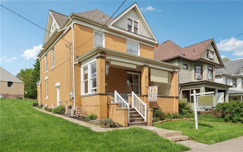 726 Grant Avenue, North Huntingdon, 15642, 4 Bedrooms Bedrooms, 8 Rooms Rooms,1.1 BathroomsBathrooms,Residential,For Sale,Grant Avenue,1697722